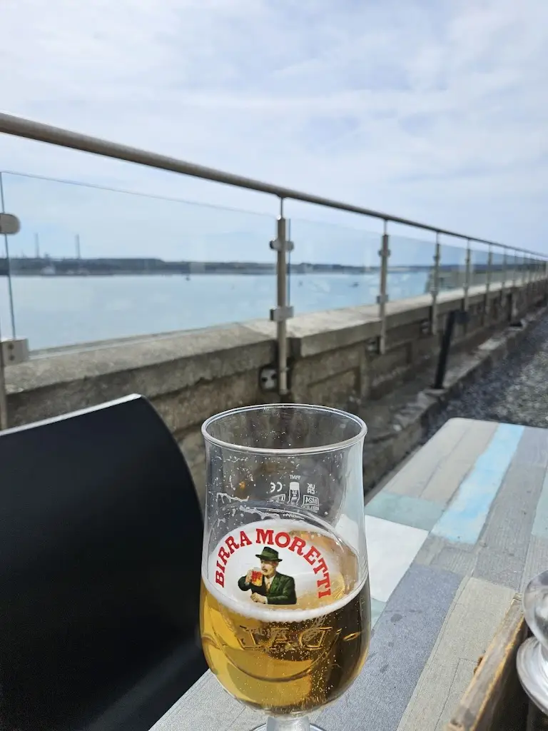 Trevor P_Salt Seaview Bar & Grill_Steynton_review