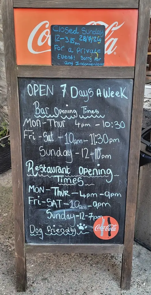 Menu_Coultons bar & grill @ The Trefnant_Trefnant_image_3