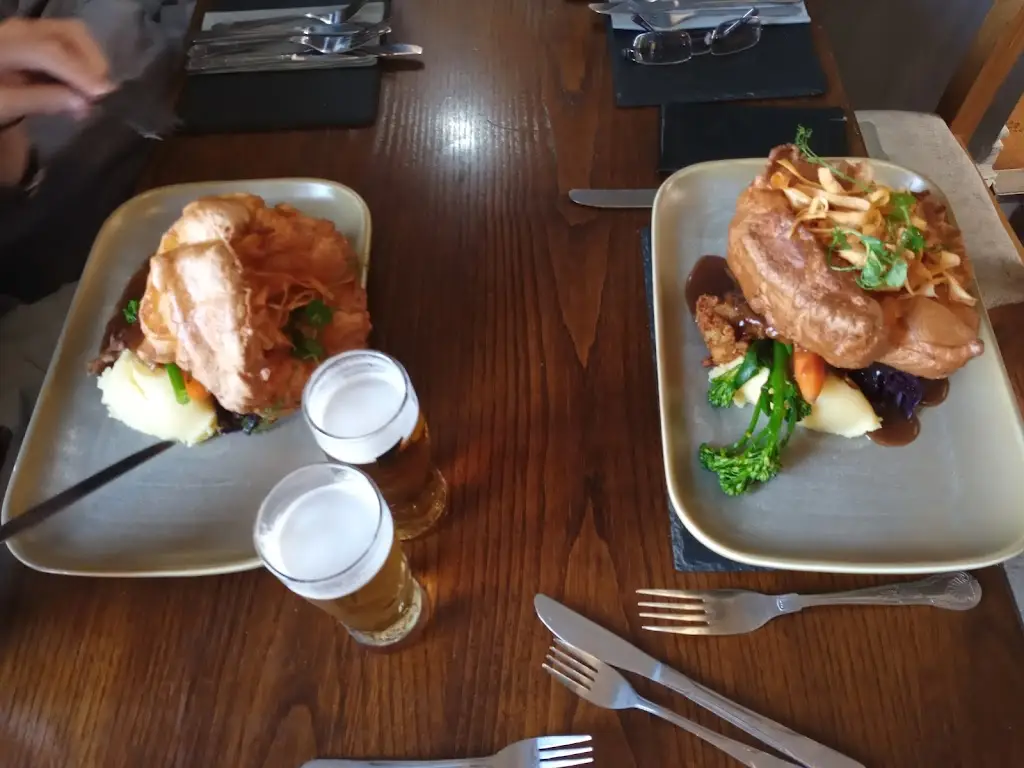 Menu_Coultons bar & grill @ The Trefnant_Trefnant_image_5