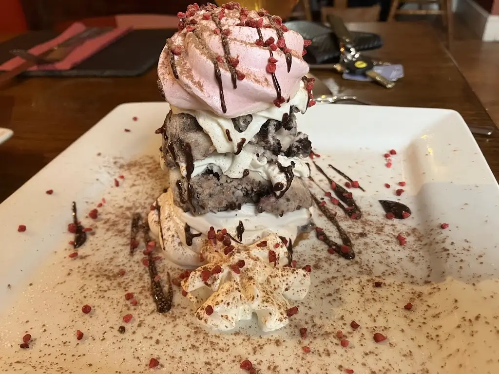 Dave Draper_Coultons bar & grill @ The Trefnant_Trefnant_review