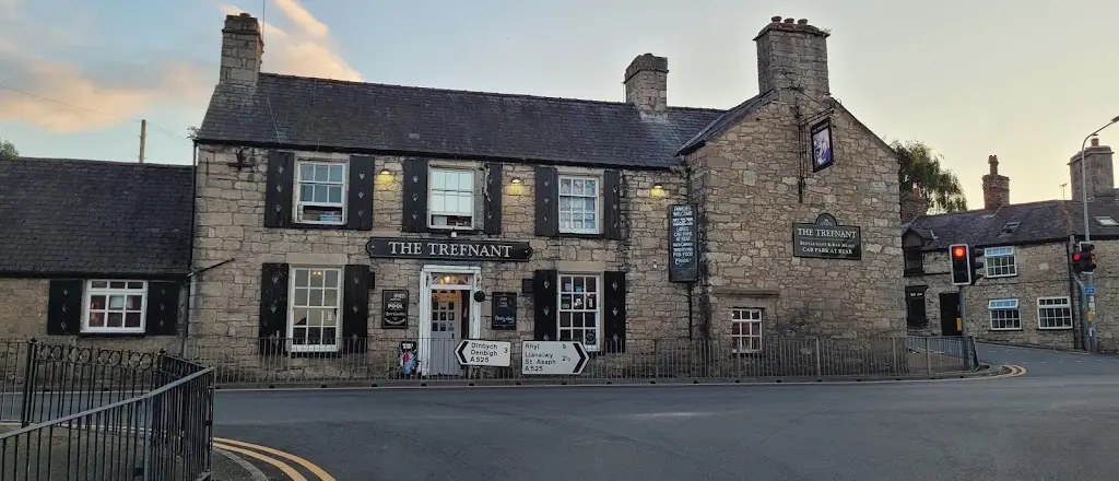 Coultons bar & grill @ The Trefnant_Trefnant_slider_image_3