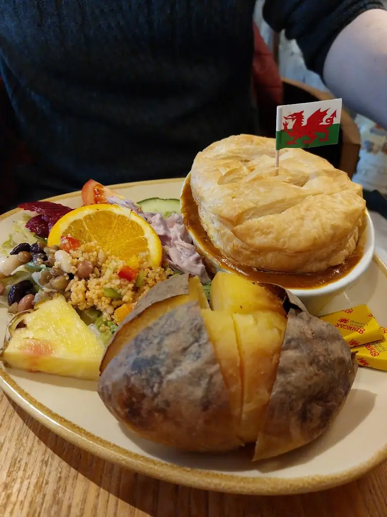 Menu_Woodsaw and Wheel_Tintern_image_5