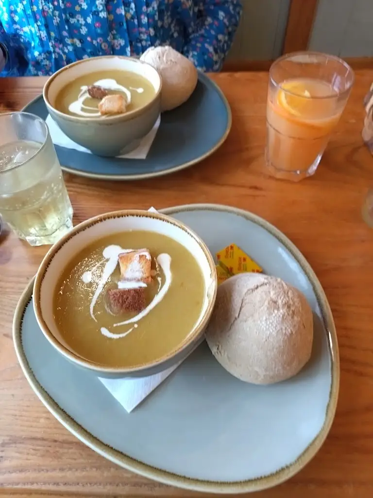 Menu_Woodsaw and Wheel_Tintern_image_9