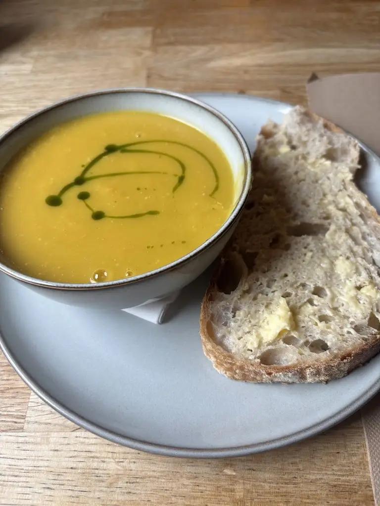 Country Girl_Trigg's at The Mill_Talgarth_recensione