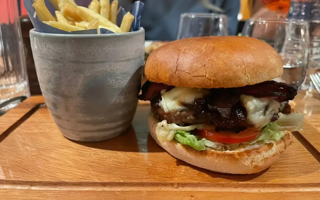 Helper_Côte Blackheath_Blackheath_review