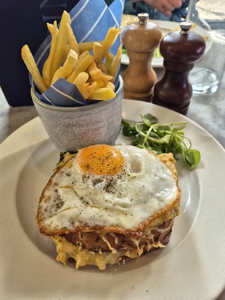 Daian Marsh_Côte Blackheath_Blackheath_review