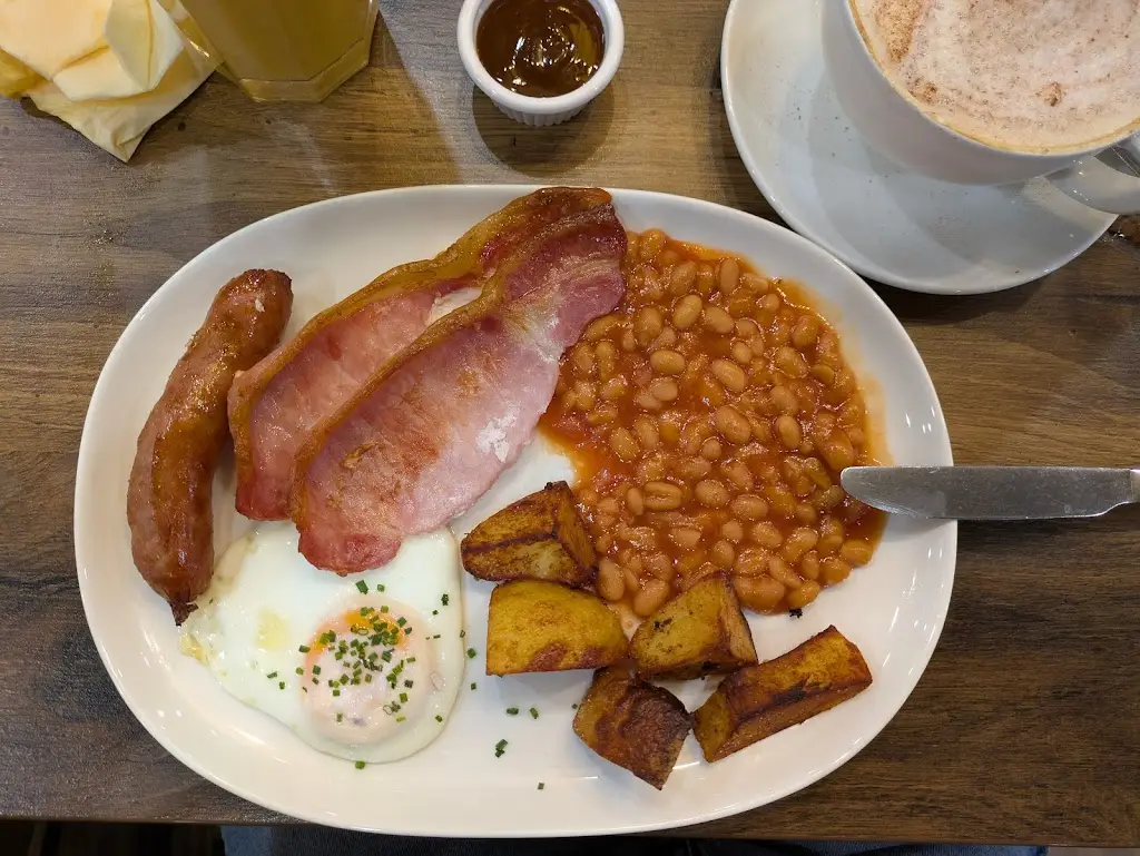 Mat Garrett _Railway Restaurant_Talgarth_review