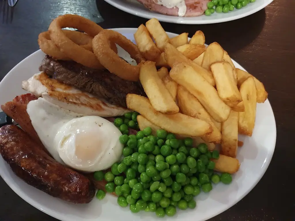 Menu_The Lion_Treorchy_image_2