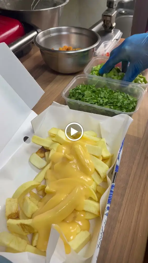 Village Plaice_Trimsaran_slider_image_2