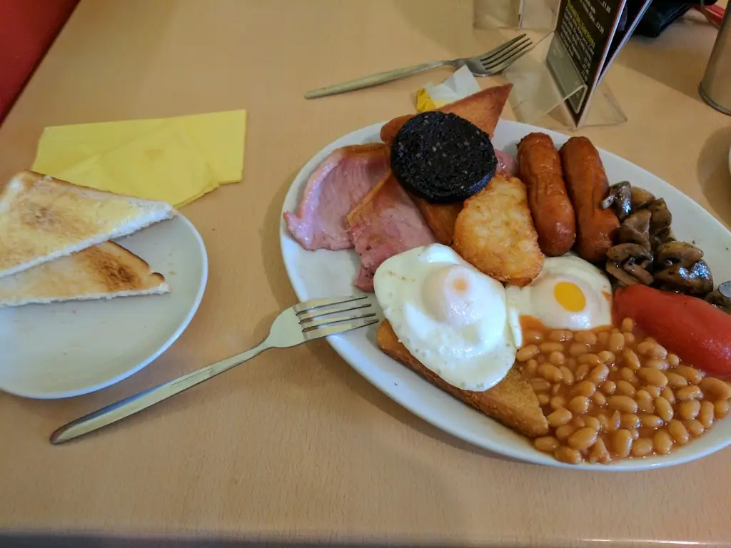 Iago Cymru_Caffe A Siop Llangeitho_Tregaron_review