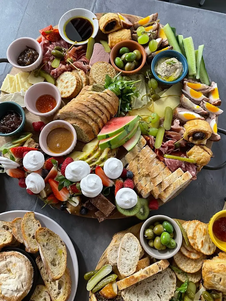 Y Banc Tregaron_Tregaron_slider_image_3