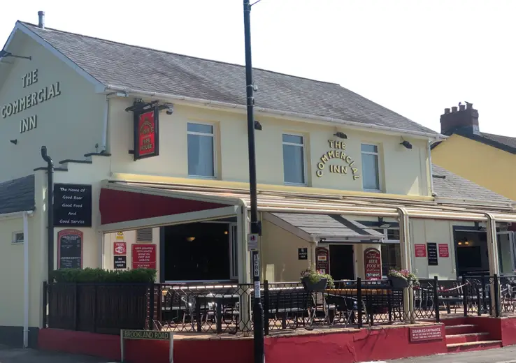 Commercial Inn restaurant in Risca
