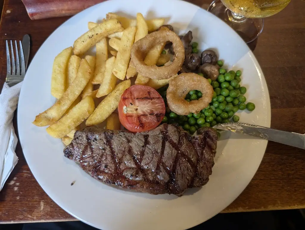 Alin Voica_Darran_Risca_review