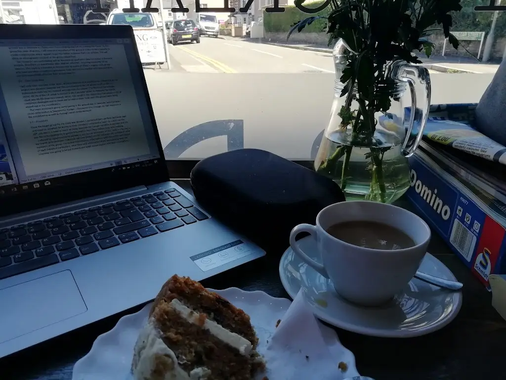 Lauren Davies_Brew Coffee House_Risca_review