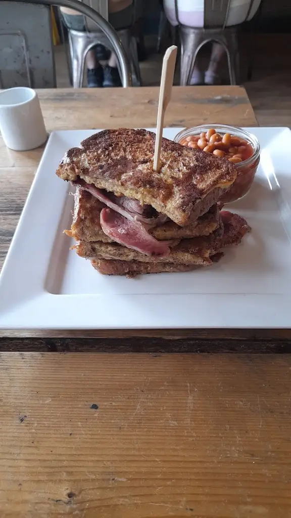 Nicolas Owen_Brew Coffee House_Risca_review