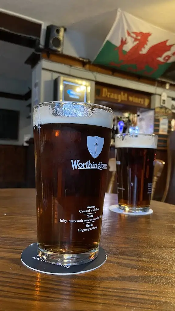 The Fox & Hounds_Risca_slider_image_1