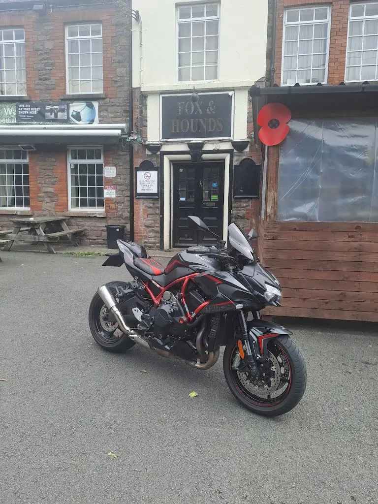 The Fox & Hounds_Risca_slider_image_3