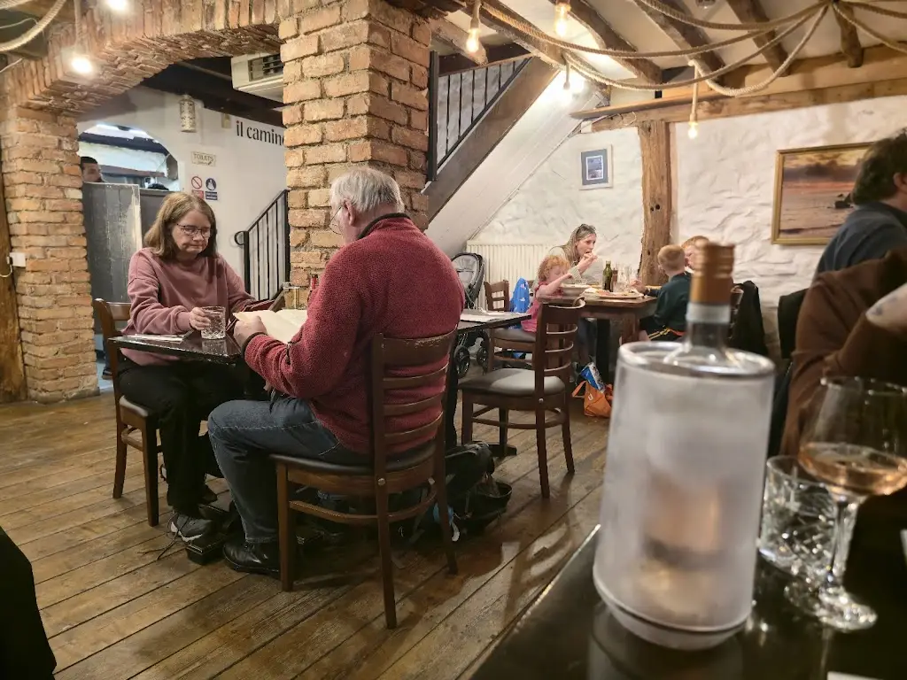 IL CAMINETTO Tenby_Tenby_slider_image_2