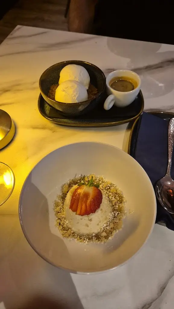 Laura Sherman_Twelve Tenby_Tenby_review