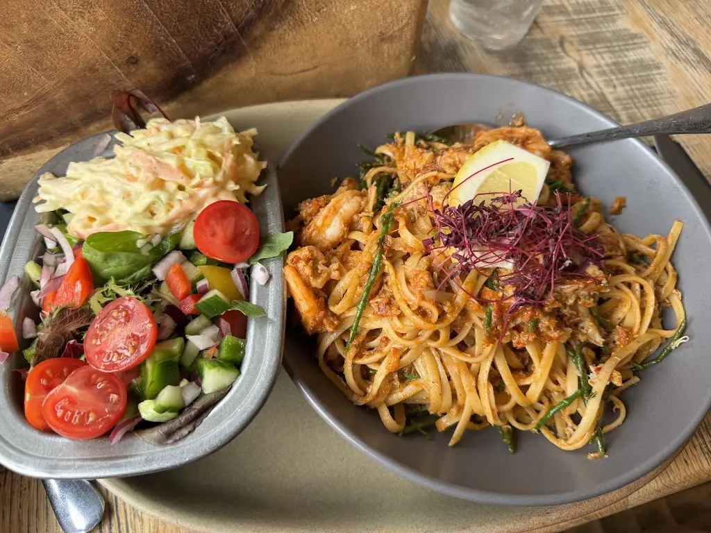 sunny ng_Billycan_Tenby_review