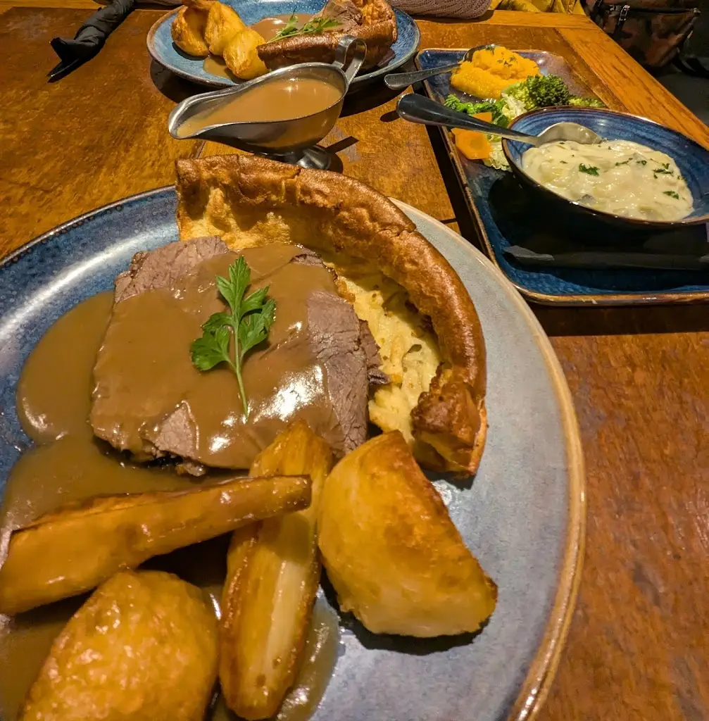 Aarshi_On George's_Tenby_review