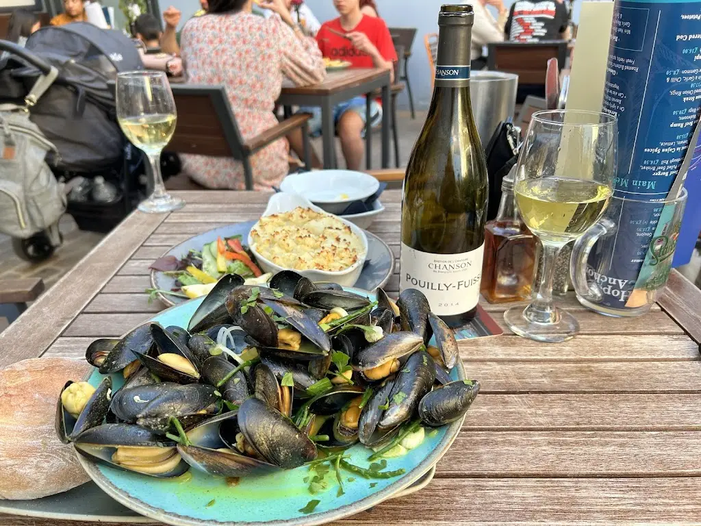 Menu_Hope & Anchor_Tenby_image_7