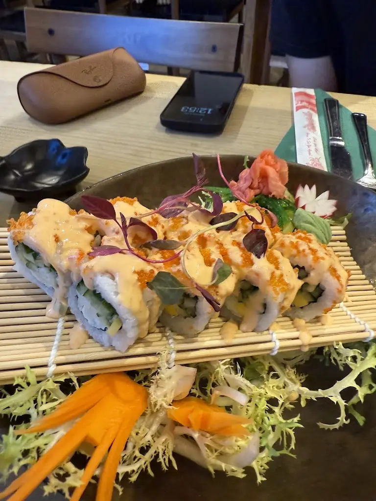 Roman Brezovsky_Umi_Tenby_review