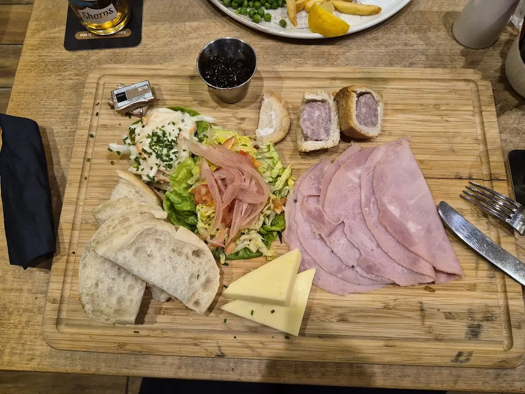 The Cove, Tenby_Tenby_slider_image_3