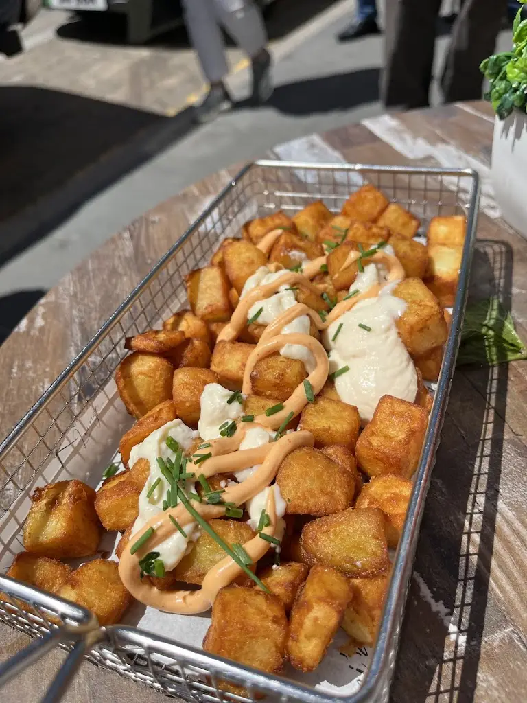 L L_Tudor Mount Gastrobar, Tenby_Tenby_recensione