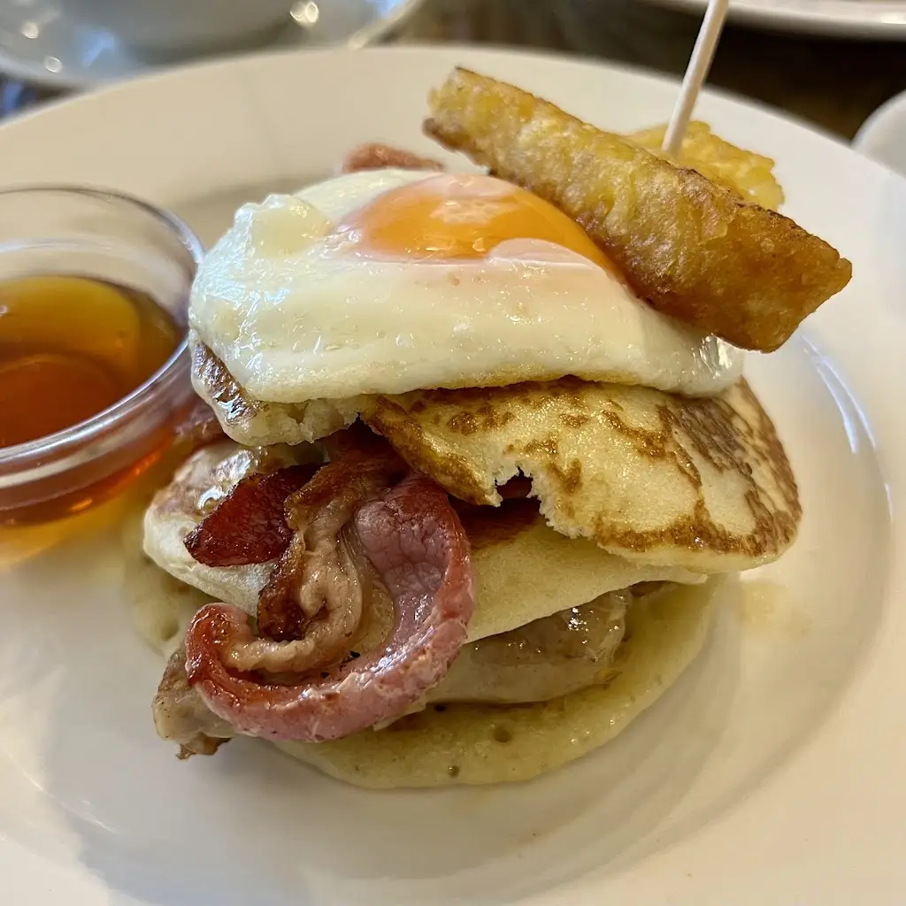 Cegin Fach_Tywyn_slider_image_3