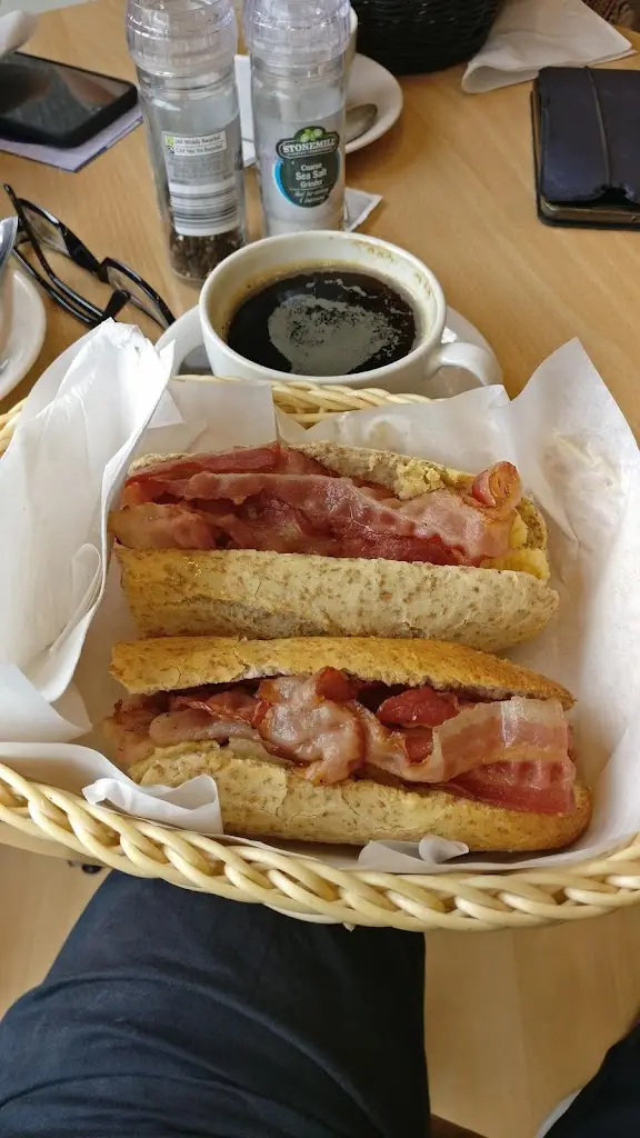 La Baguette & Co._Wrexham_slider_image_3