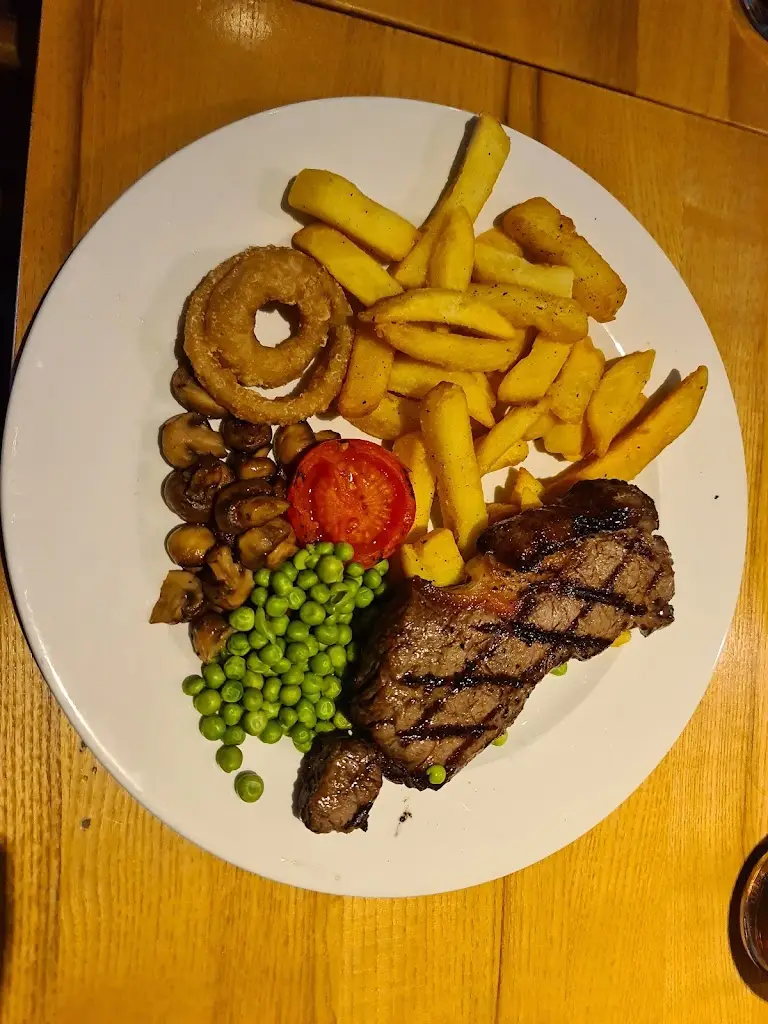 Menu_Smithfield Bell_Welshpool_image_7