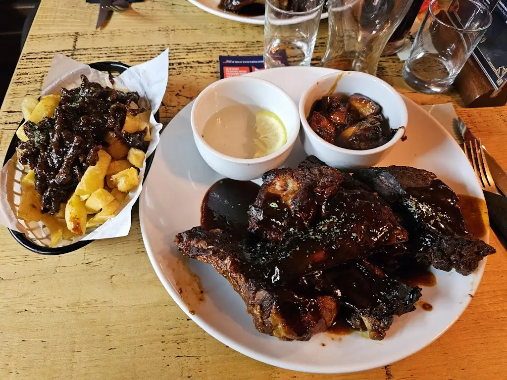 The Aubrey Arms_Ystalyfera_slider_image_3