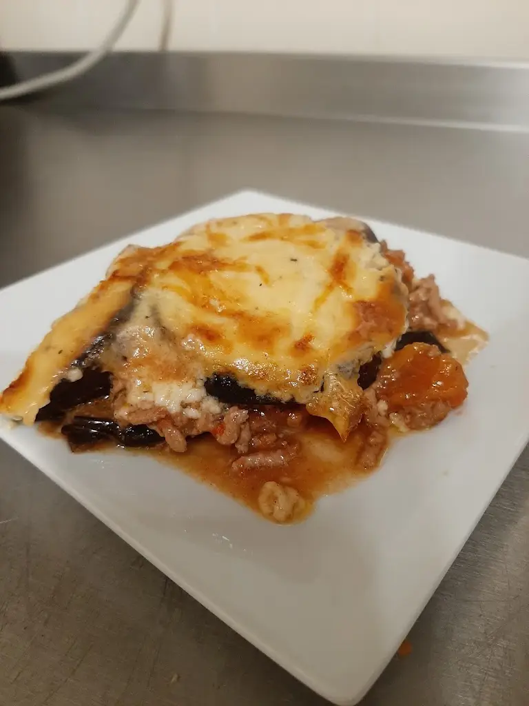 Menu_The Flying Pig_Ystalyfera_image_3