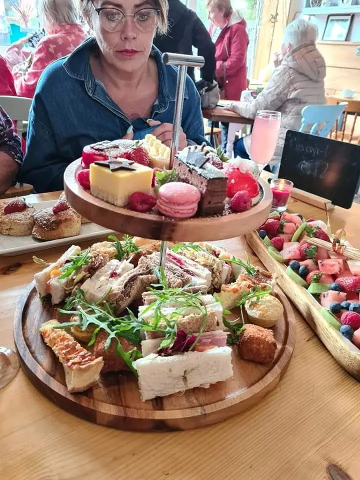 The Flying Pig_Ystalyfera_slider_image_3