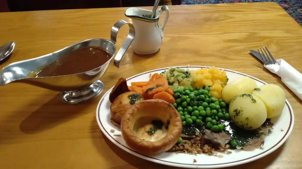 Simon Copley_Windmill_Tonyrefail_review