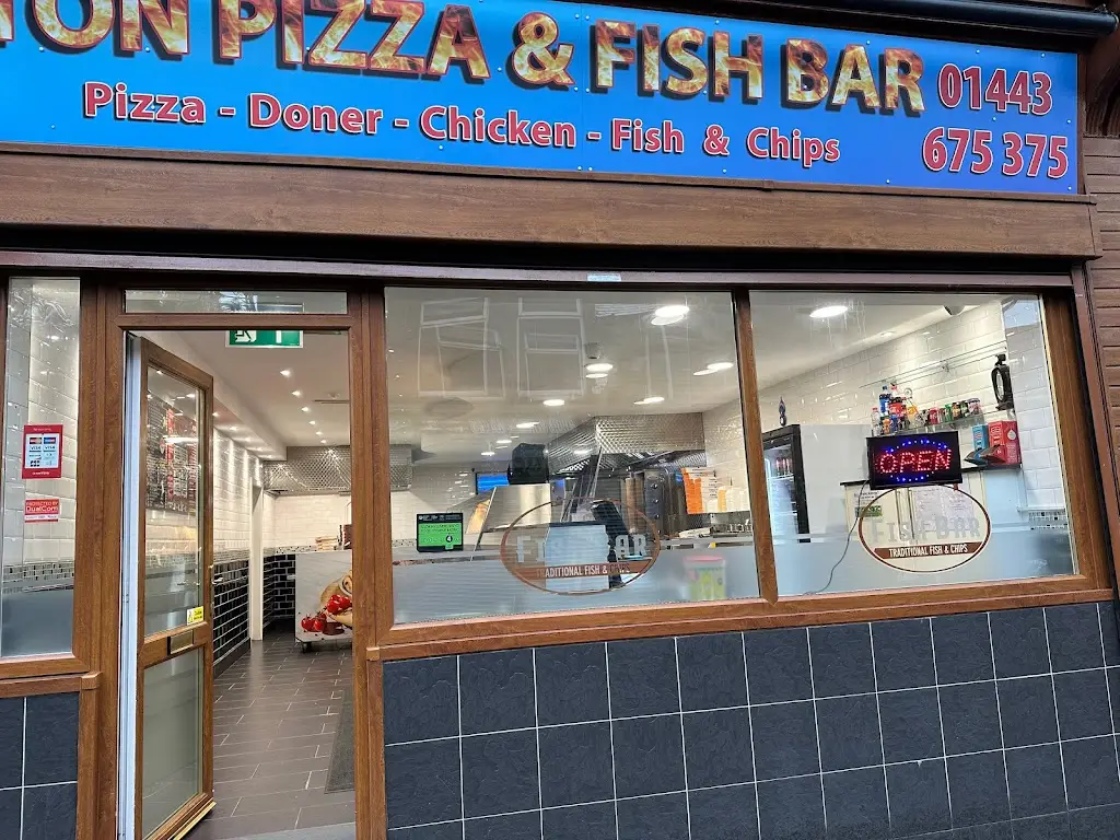 Ton pizza and fish bar restaurant in Tonyrefail