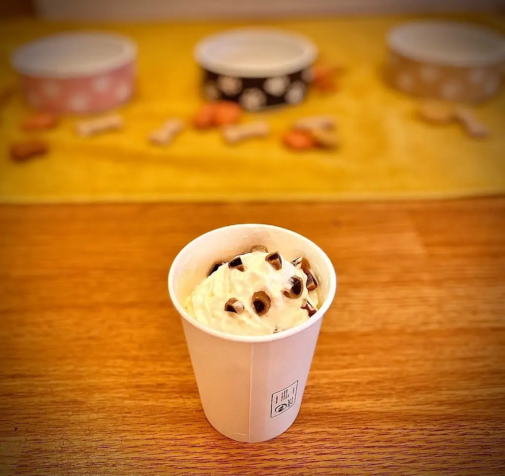 Menu_Ar Ben y Byd_Tonyrefail_image_3