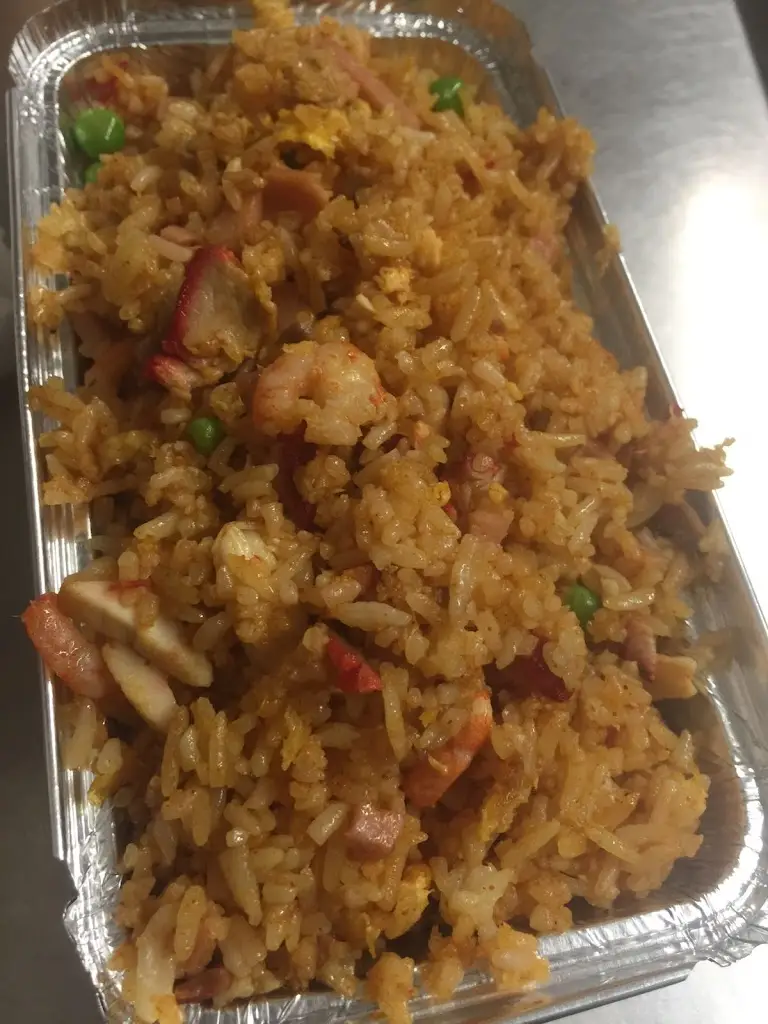 Lusang Take Away Food Shop restaurant in Tonyrefail