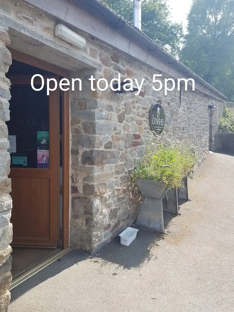 Cowpots Pizzeria_Whitland_slider_image_1