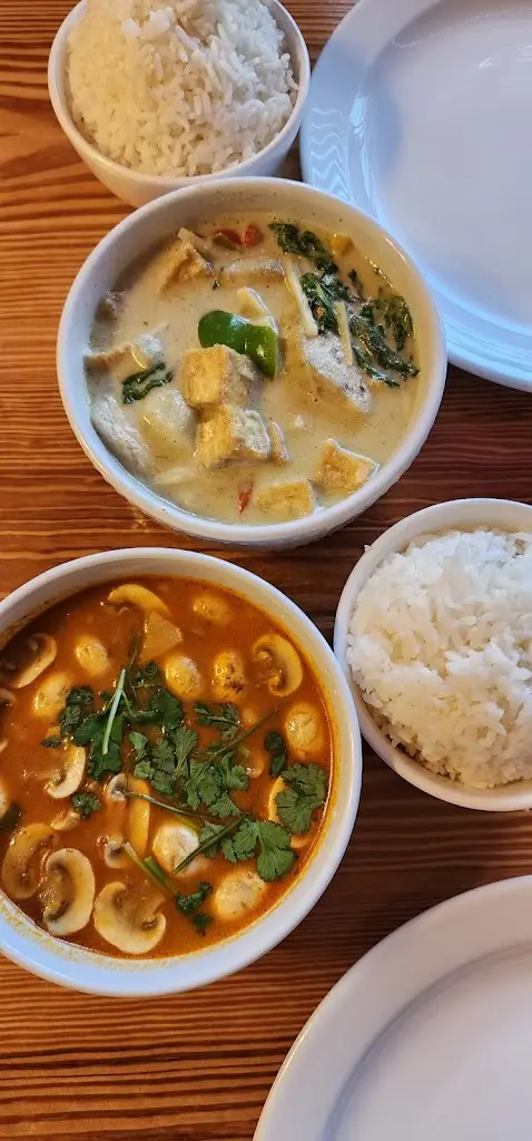 Ke De Huang_Tafarn Y Fic_Y Felinheli_review