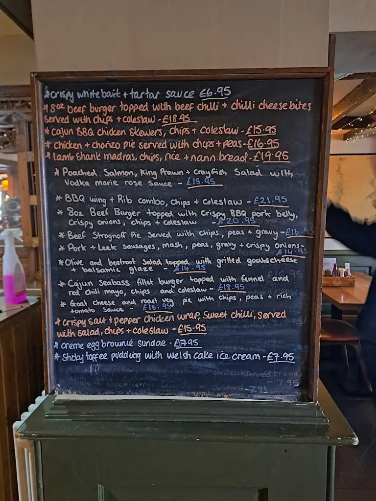 Menu_Garddfon Inn_Y Felinheli_image_1