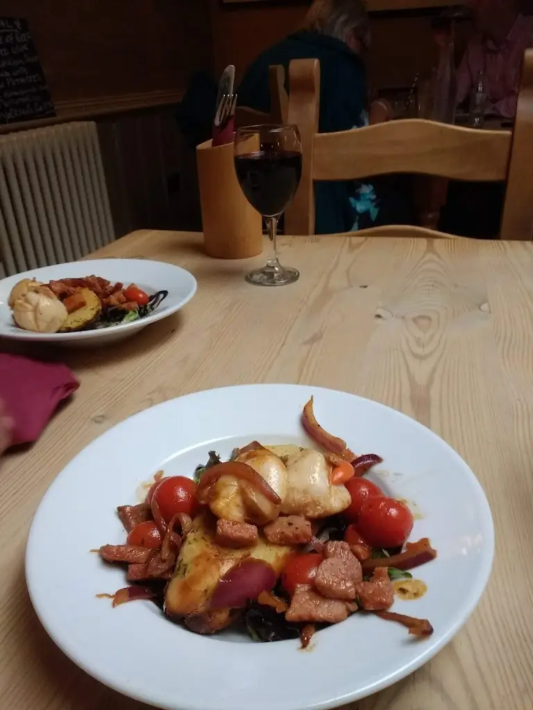 Menu_Garddfon Inn_Y Felinheli_image_9