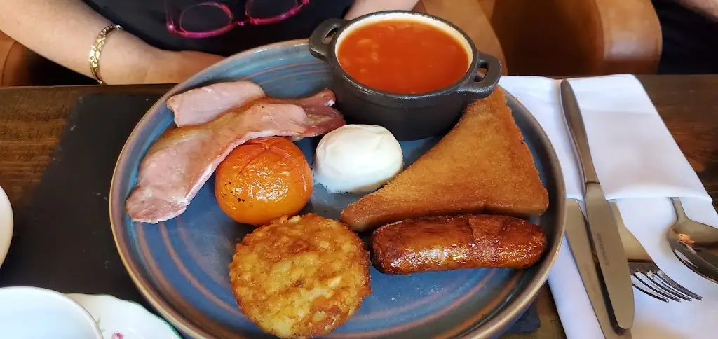 Menu_The Wallace Steakhouse with rooms_Usk_image_7