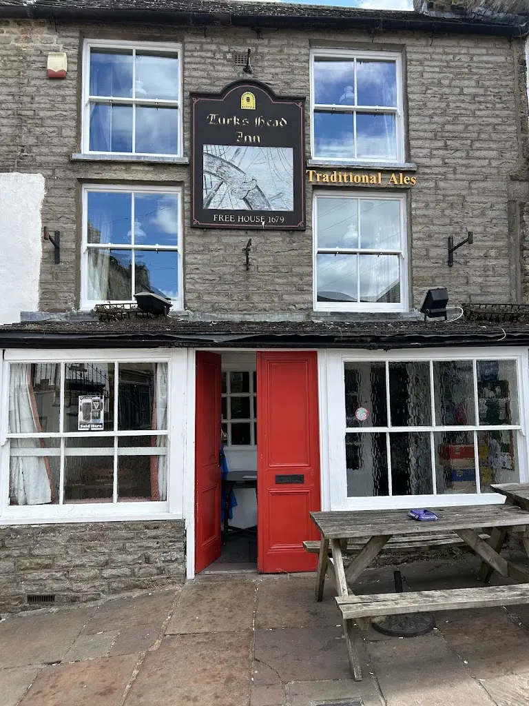 The Turks Head_Alston_slider_image_3