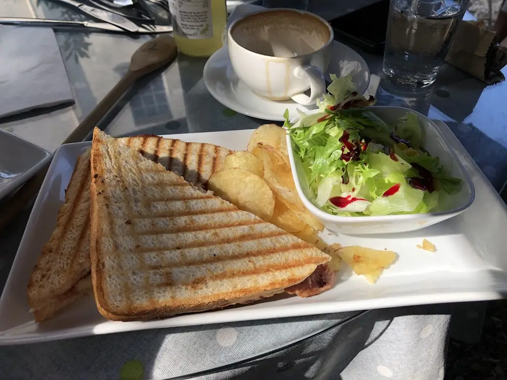 Menu_Number 49_Usk_image_2