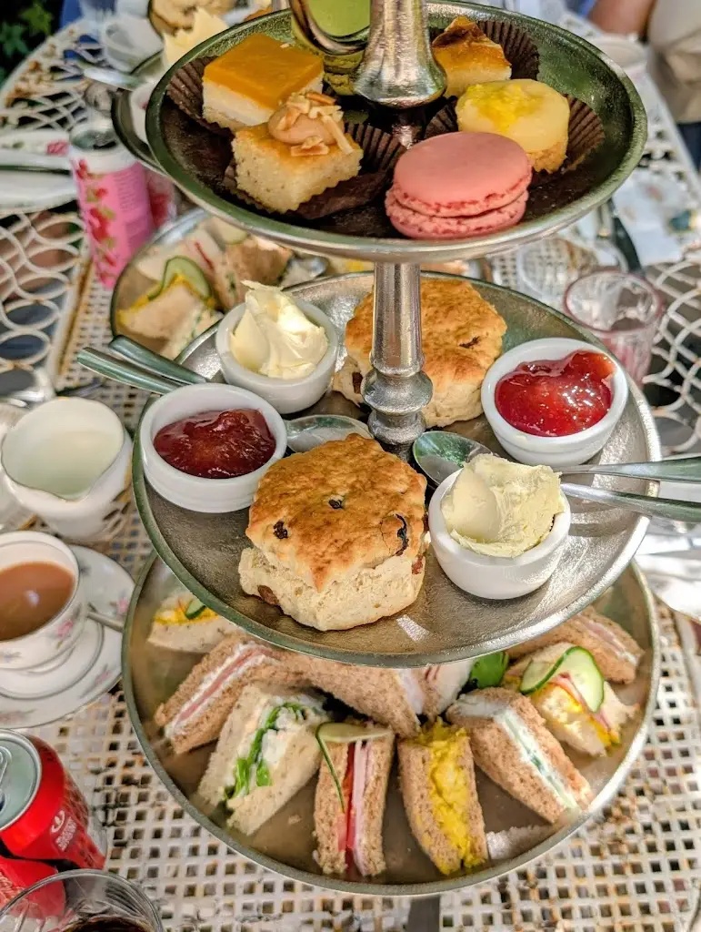 Number 49_Usk_slider_image_2