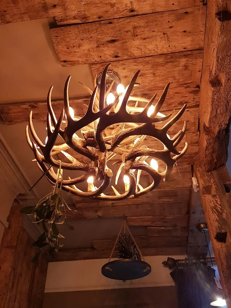 Number 49_Usk_slider_image_3