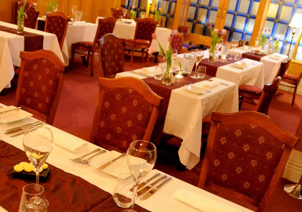 Clarkes South Wales Restaurant_Usk_slider_image_1