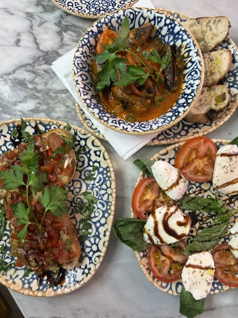 Menu_Casa Bianca_Usk_image_5